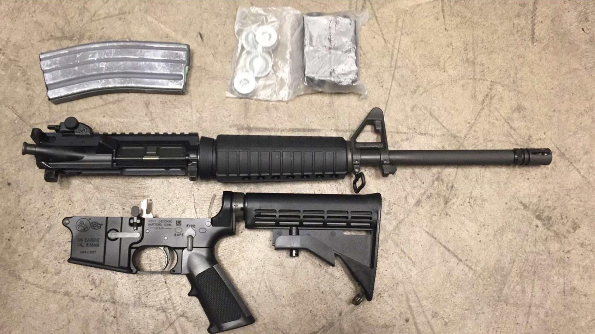 Ex-DEA agent in Nogales sentenced to probation for illegal gun sales